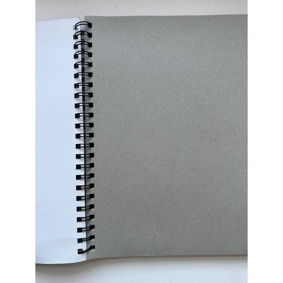 Strathmore 400 & 300 Series Sketch Pads Bundle - Toned Tan & Gray (50 Sheets) Ye - Picture 5 of 9